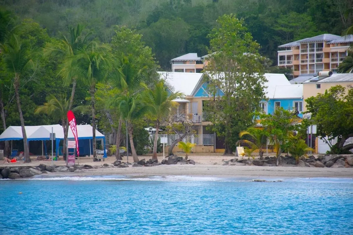Beach Apartment - Waterfront - Anse A L Ane 莱特鲁瓦西莱 0*,  马提尼克