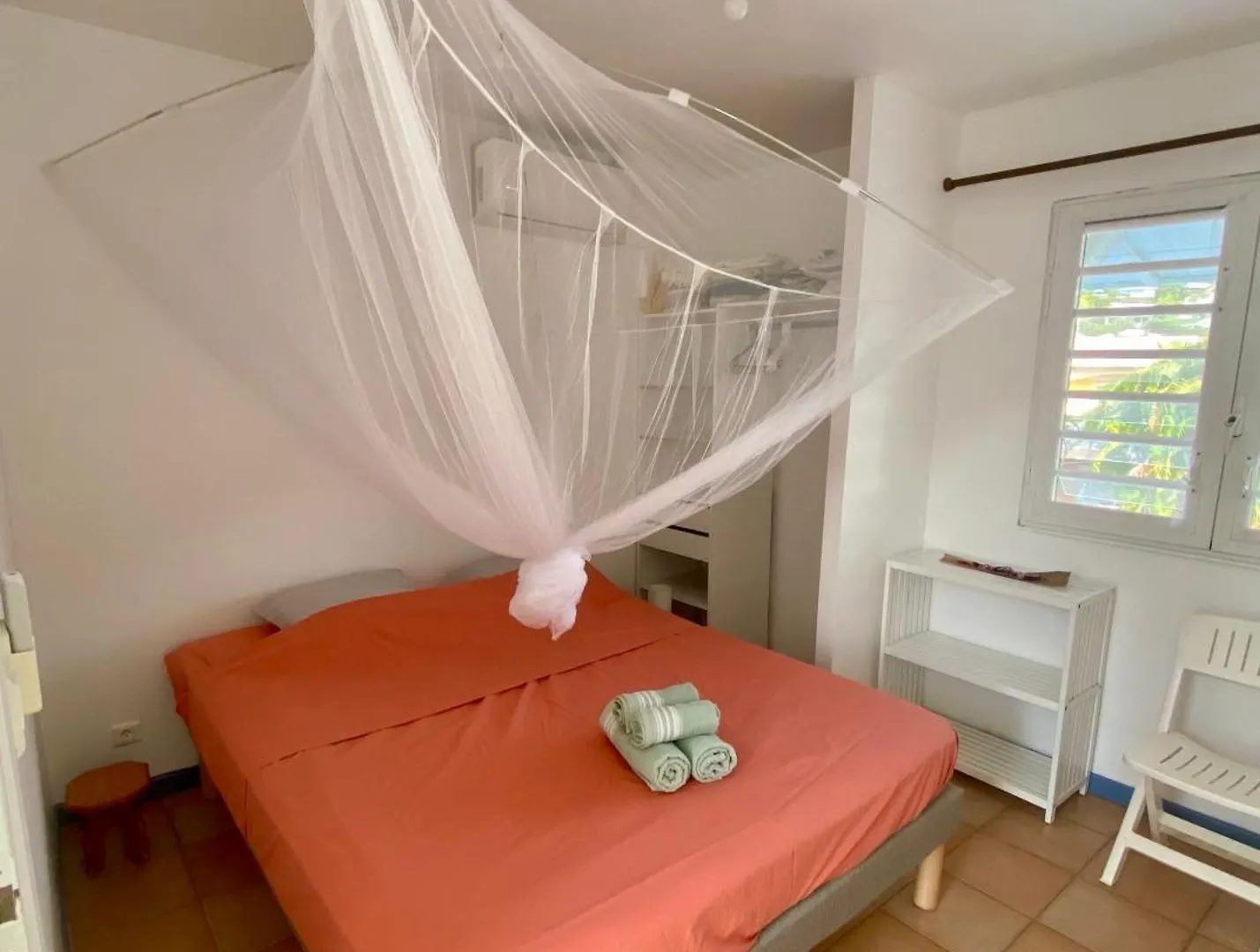Beach Apartment - Waterfront - Anse A L Ane 莱特鲁瓦西莱